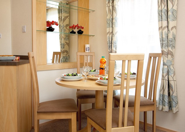 2014-Atlas-Chorus-Dining-Table