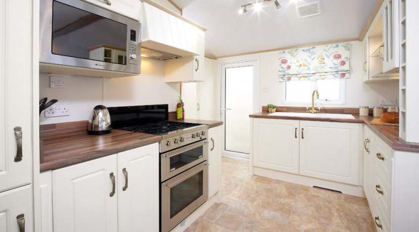 2016-Atlas-Debonair-kitchen2