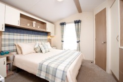 2016-Atlas-Debonair-master-bedroom2