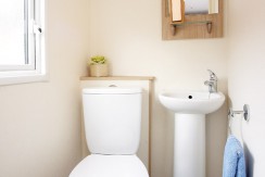 2016-Atlas-Debonair-toilet