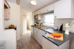 2016-Atlas-Florida-kitchen