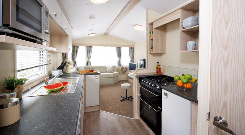 2016-Atlas-Florida-kitchen2