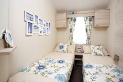 2016-Atlas-Florida-twin-bedroom