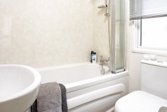 2016-Atlas-Image-bath