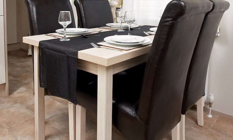 2016-Atlas-Image-dining-area