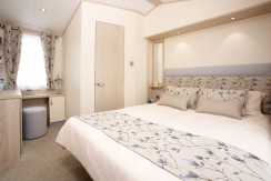 2016-Atlas-Image-master-bedroom