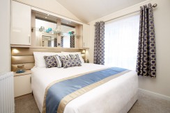 2016-Atlas-Jasmine-Lodge-master-bedroom