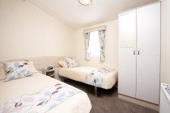2016-Atlas-Moonstone-twin-bedroom