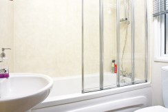 2016-Atlas-Status-bath