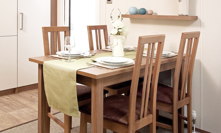 2016-Atlas-Status-dining-area
