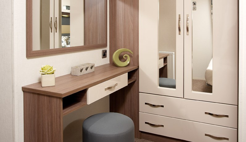 2016-Atlas-Status-master-bedroom