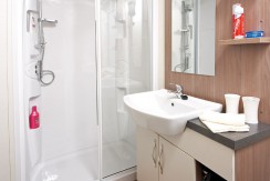 2016-Atlas-Status-shower