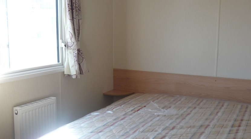 Willerby-Aurora-Double-Bedroom