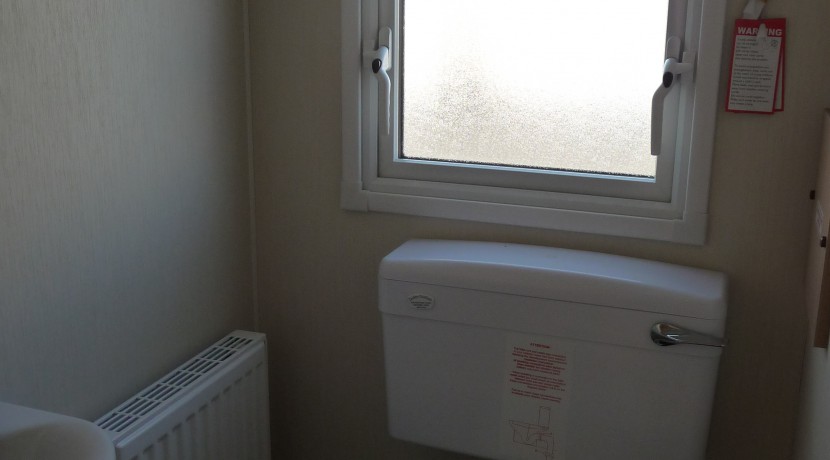 Willerby-Aurora-Toilet