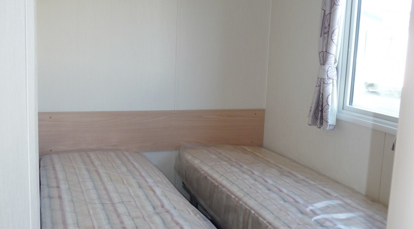 Willerby-Aurora-Twin-Bedroom
