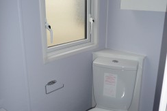 Willerby Rio Gold Toilet