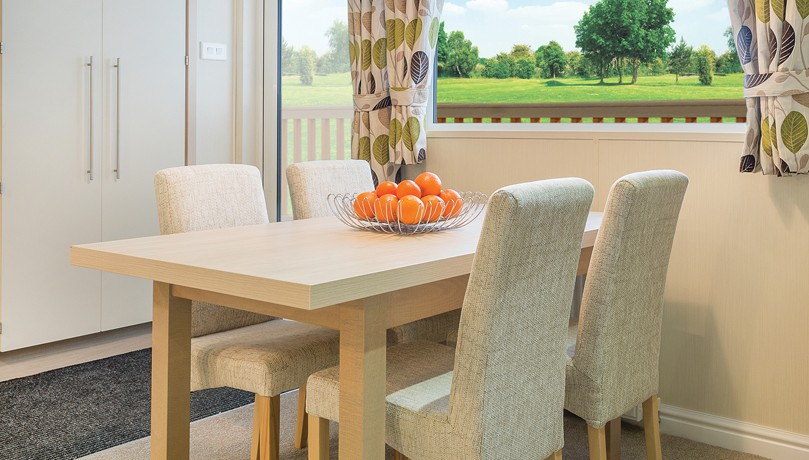 Willerby-boston-lodge-dining-area