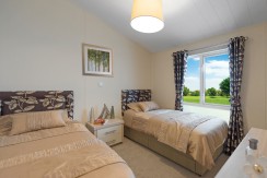 Willerby-boston-lodge-twin-bedroom