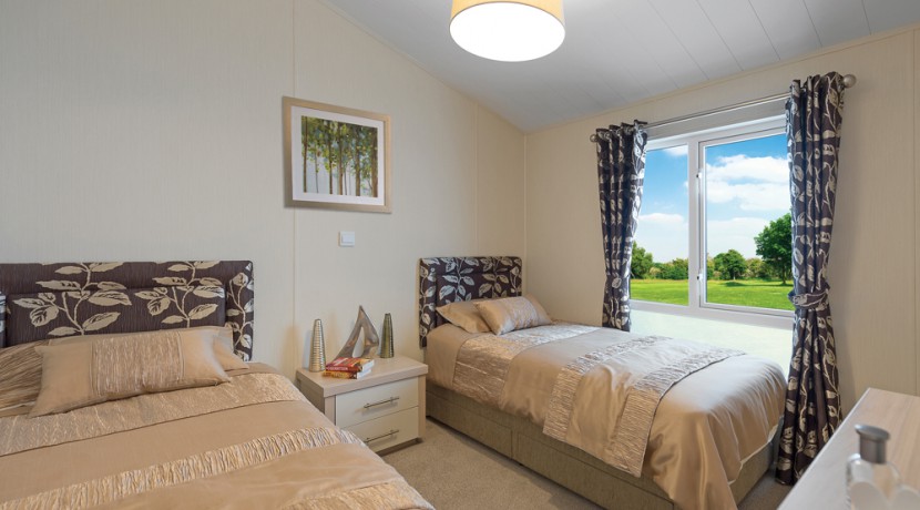 Willerby-boston-lodge-twin-bedroom