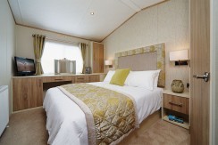 carnaby-helmsley-lodge-master-bedroom