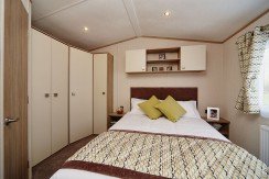 carnaby-oakdale-master-bedroom