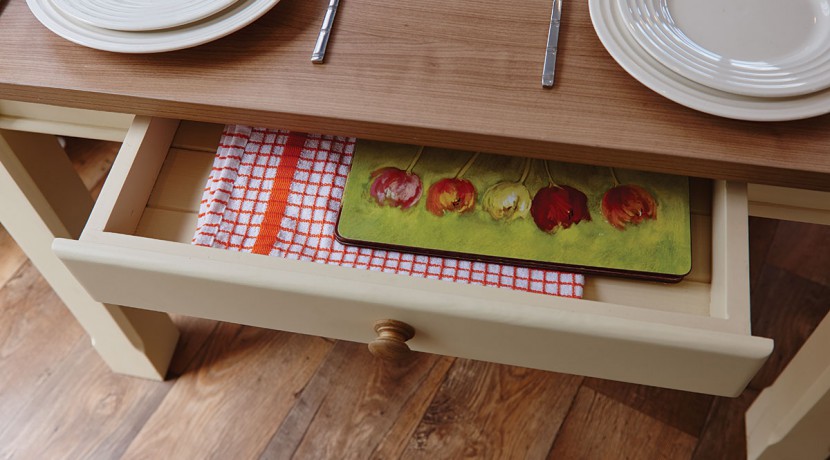 carnaby-serenade-drawer