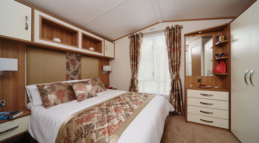 carnaby-serenade-master-bedroom