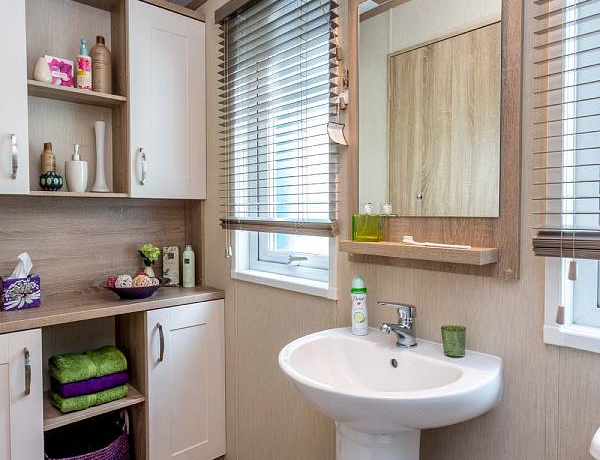 pemberton-abingdon-shower