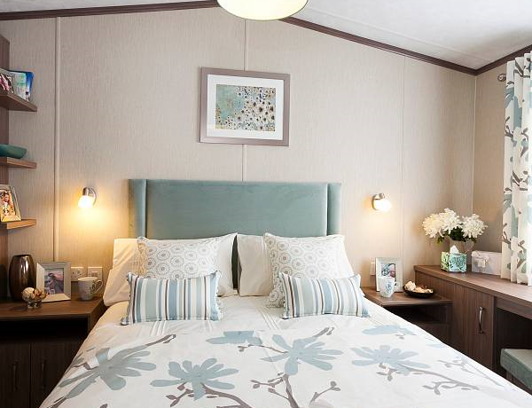 pemberton-avon-master-bedroom