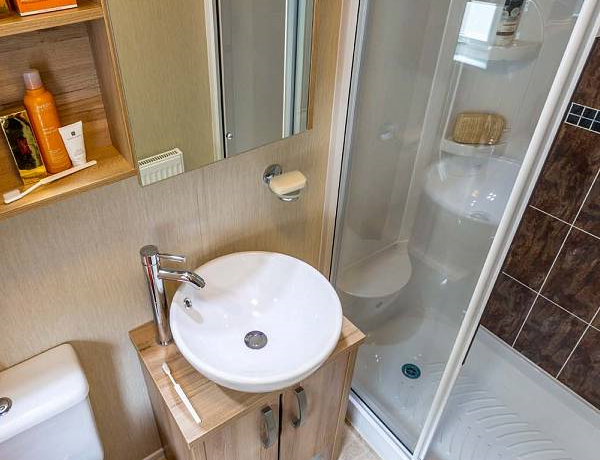 pemberton-brompton-shower