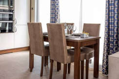 pemberton-parklane-dining-area