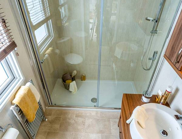 pemberton-rivendale-shower