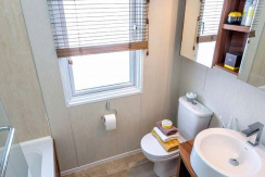 pemberton-rivendale-toilet