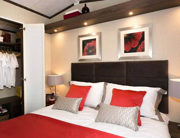 pemberton-rivington-master-bedroom
