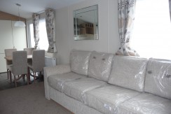 willerby-brockenhusrt-lounge2