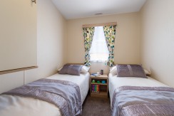 willerby-caprice-twin-bedroom