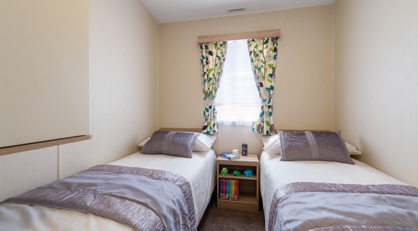 willerby-caprice-twin-bedroom
