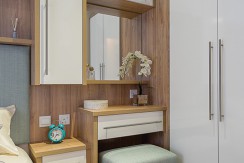 willerby-granada-mobile-home-master-bedroom-vanity
