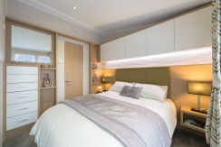 willerby-linear-master-bedroom