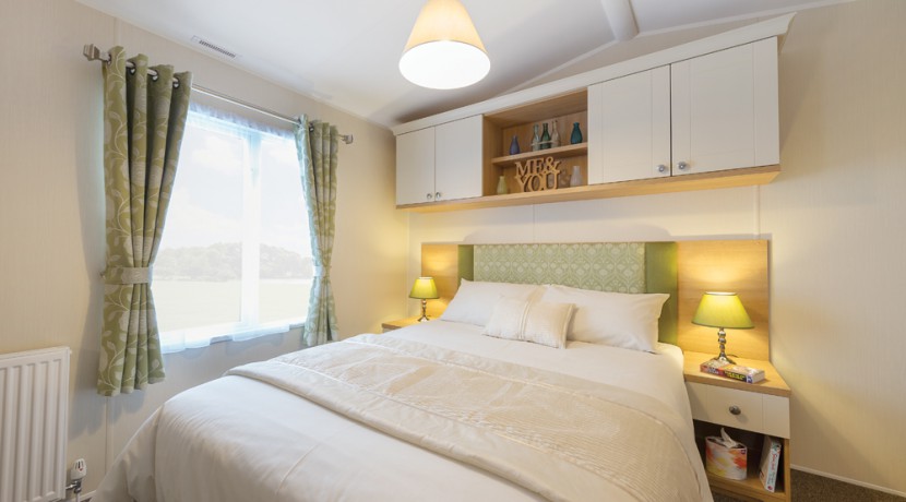 willerby-lyndhurst-master-bedroom