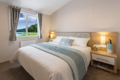 willerby-pinehurst-master-bedroom