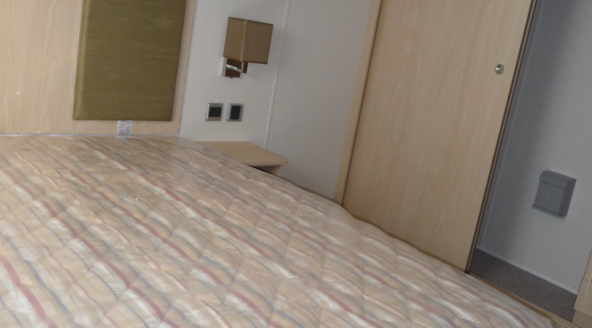 willerby-rio-master-room