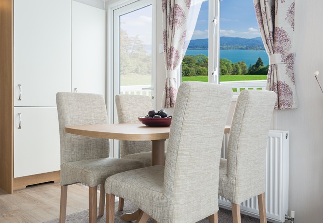 willerby-sierra-dining-area