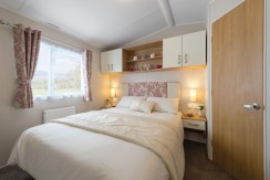 willerby-sierra-master-bedroom