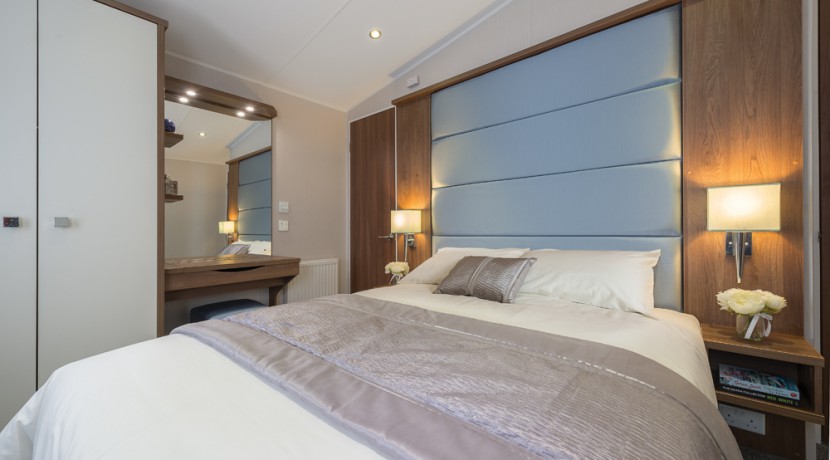 willerby-skyline-master-bedroom