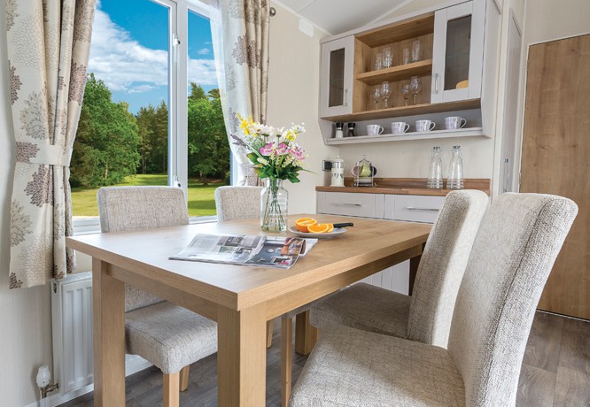willerby-winchester-dining