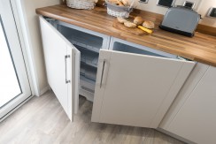 willerby-winchester-fridge-freezer